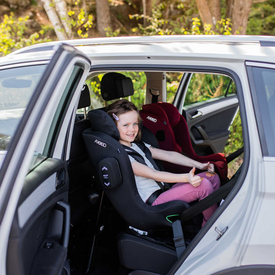 Buy Axkid Minikid 4 i Size Car Seat Demon Tweeks